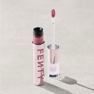 Fenty Icon Velvet Liquid Lipstick in C-Suite Heart ❤️